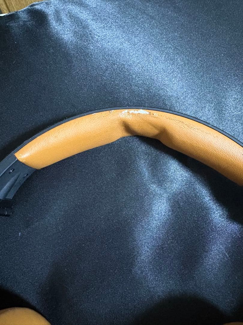 ワイヤレスヘッドホン スカルキャンディ