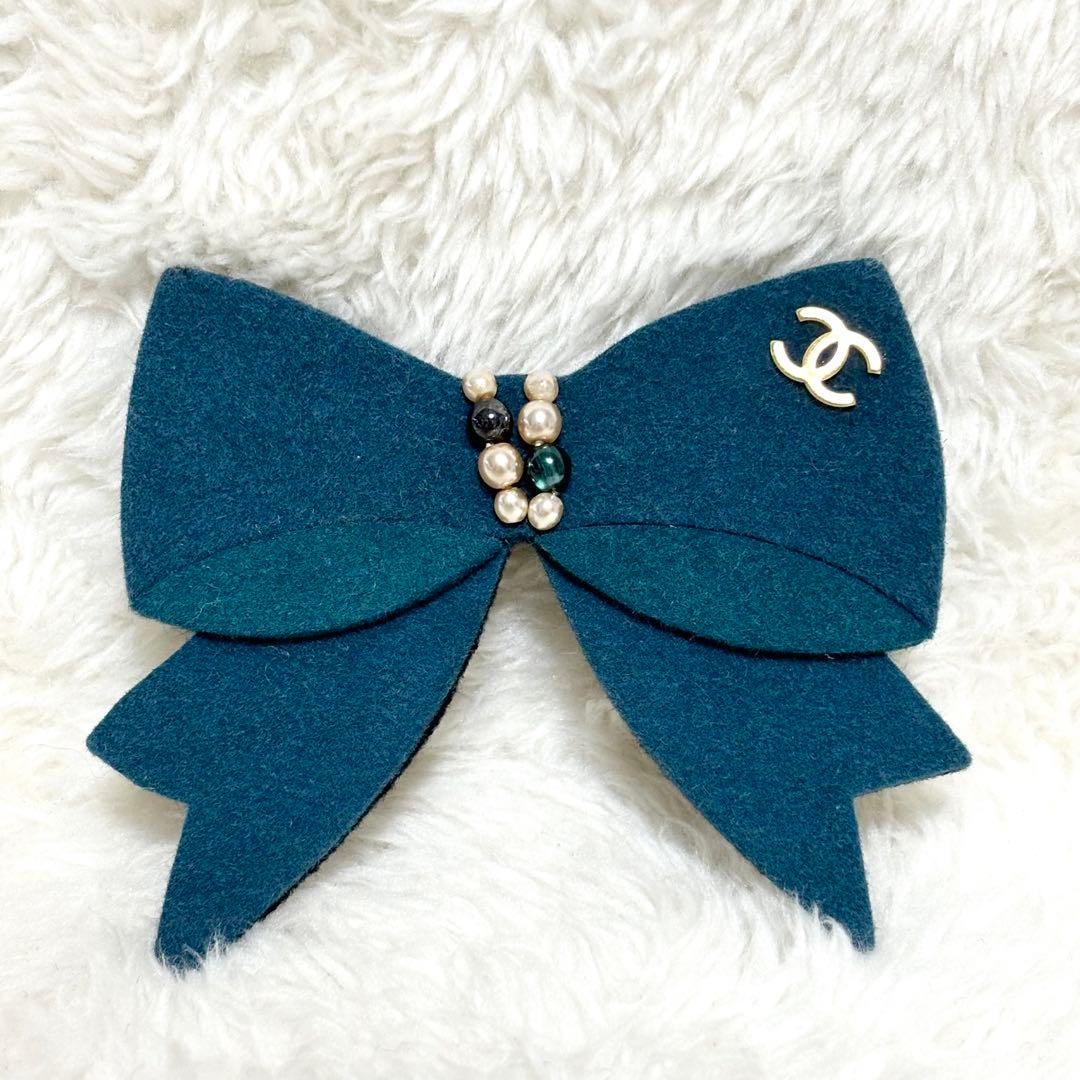 【極美品】CHANEL ブローチ グリーン ココマーク リボン パール フェルト