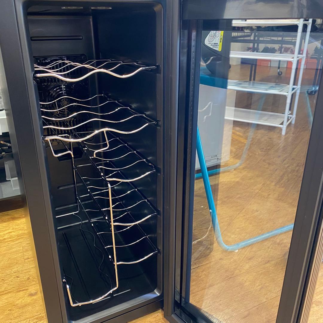 値下げしました‼️WIE 電子ミニワインクーラー WIWCTE12BFGADX