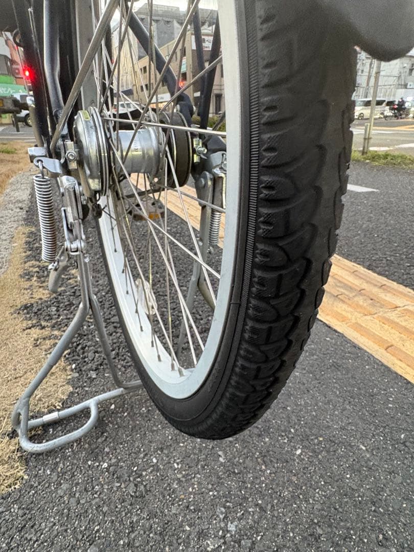 中古24インチブリヂストンベルト式電動アシスト自転車　B400 大阪