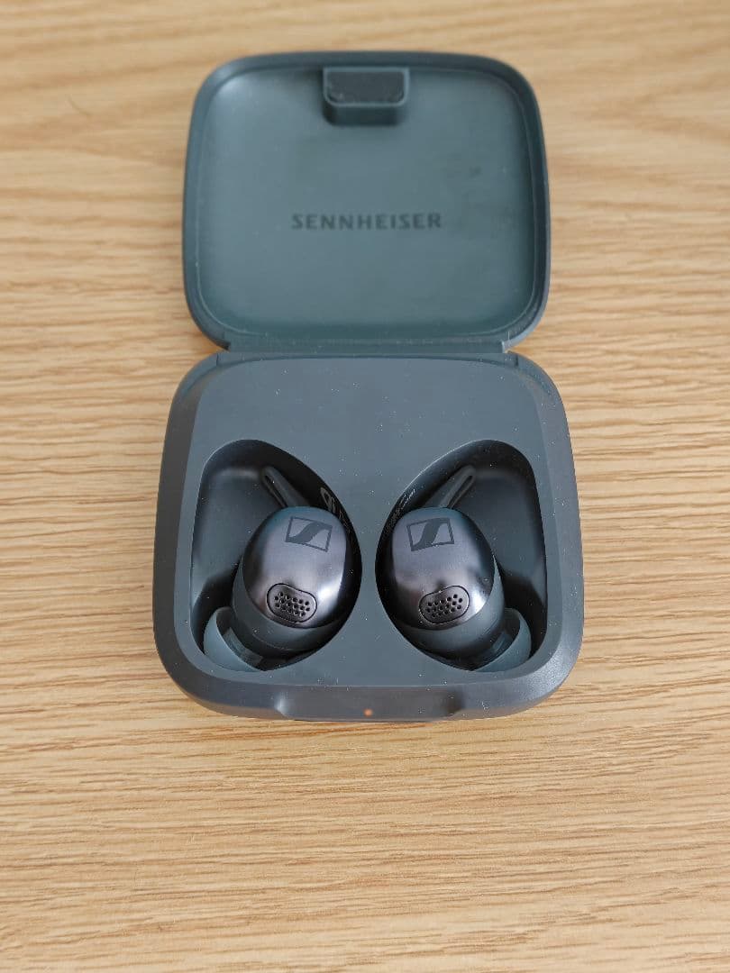 イヤホン Sennheiser momentum sport