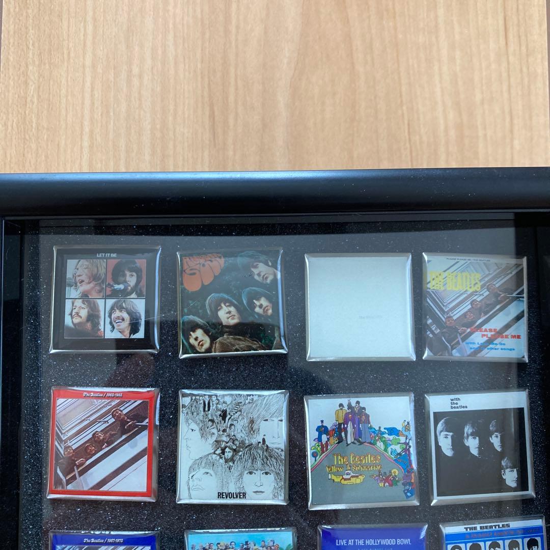 ビートルズ　ピンバッジ（前・中後期）全20種フルコンプセット　フレーム付　新品