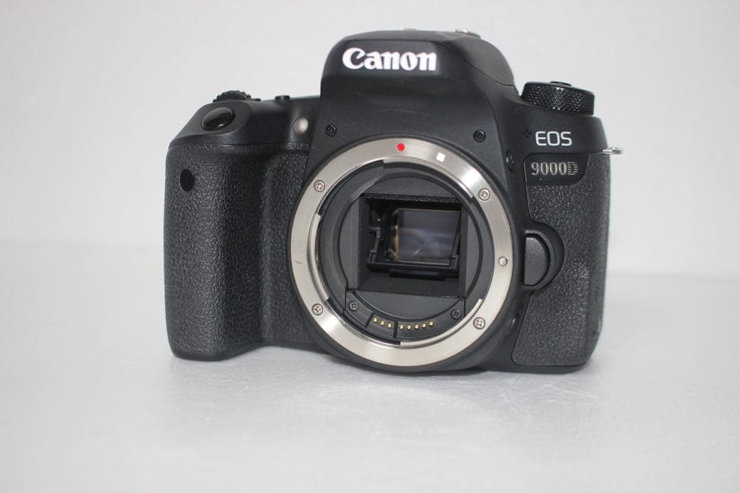 キャノン/Canon EOS 9000D/標準&望遠&単焦点トリプルレンズセット