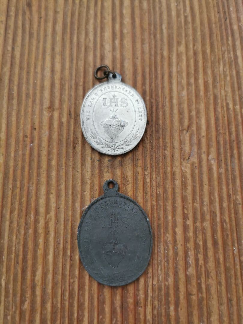 1854年アンティーク ザビエル＆キリストの心臓 異素材ラージメダイ ペアセット