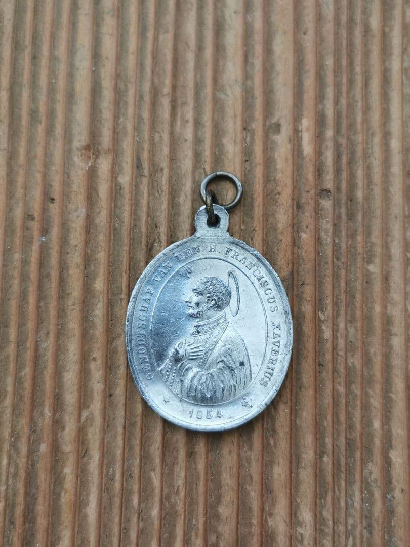 1854年アンティーク ザビエル＆キリストの心臓 異素材ラージメダイ ペアセット