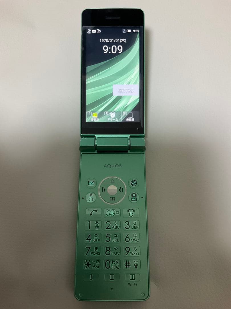 AQUOS ケータイ3 806SH 携帯本体 ガラケー 4G S