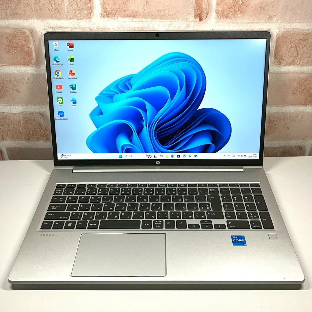★2024年製★ 美品 第13世代i5 テンキー付き 大画面 HP G16
