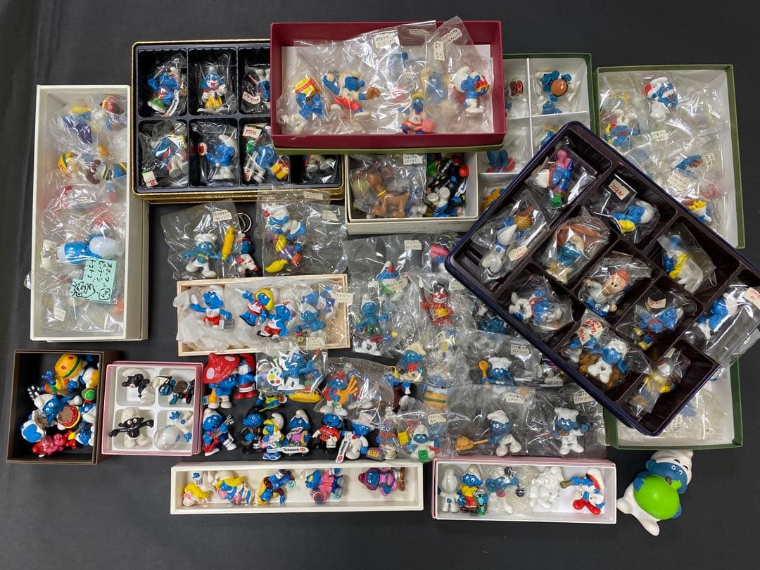 ヴィンテージ！1960's〜1990青い妖精　THEスマーフィーフィギュアまとめ