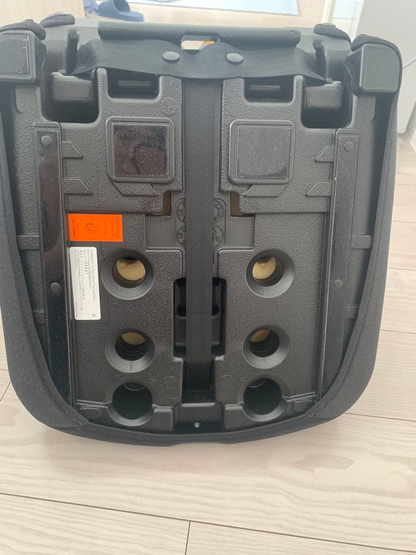 RECARO ジュニアシート　9kg〜35kg対応