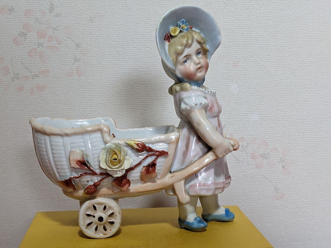 ♦明治時代 アールヌーボー 西洋アンティーク 陶磁器人形 宝石箱 骨董品