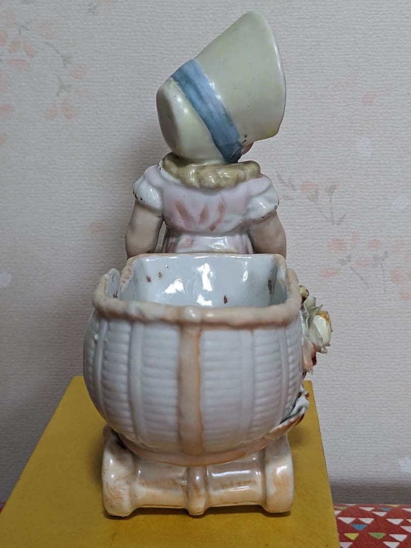 ♦明治時代 アールヌーボー 西洋アンティーク 陶磁器人形 宝石箱 骨董品