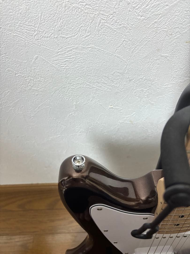 Squier Affinity Series Jaguar メタリックブラウン