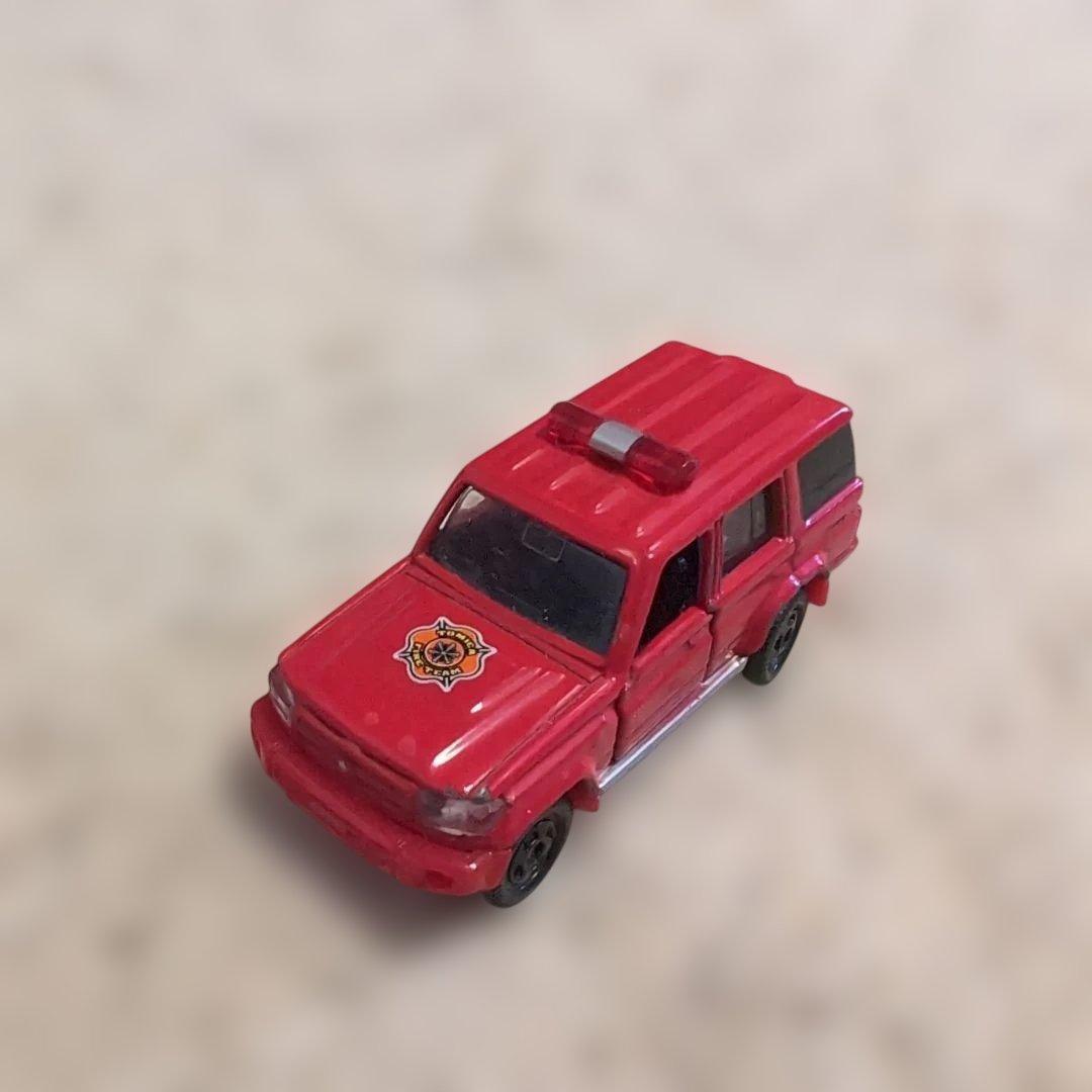 トミカ 変形ファイヤーステーション & ビックファイヤーエンジン セット