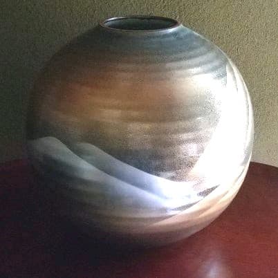 壺  九谷焼  (久谷旭山)