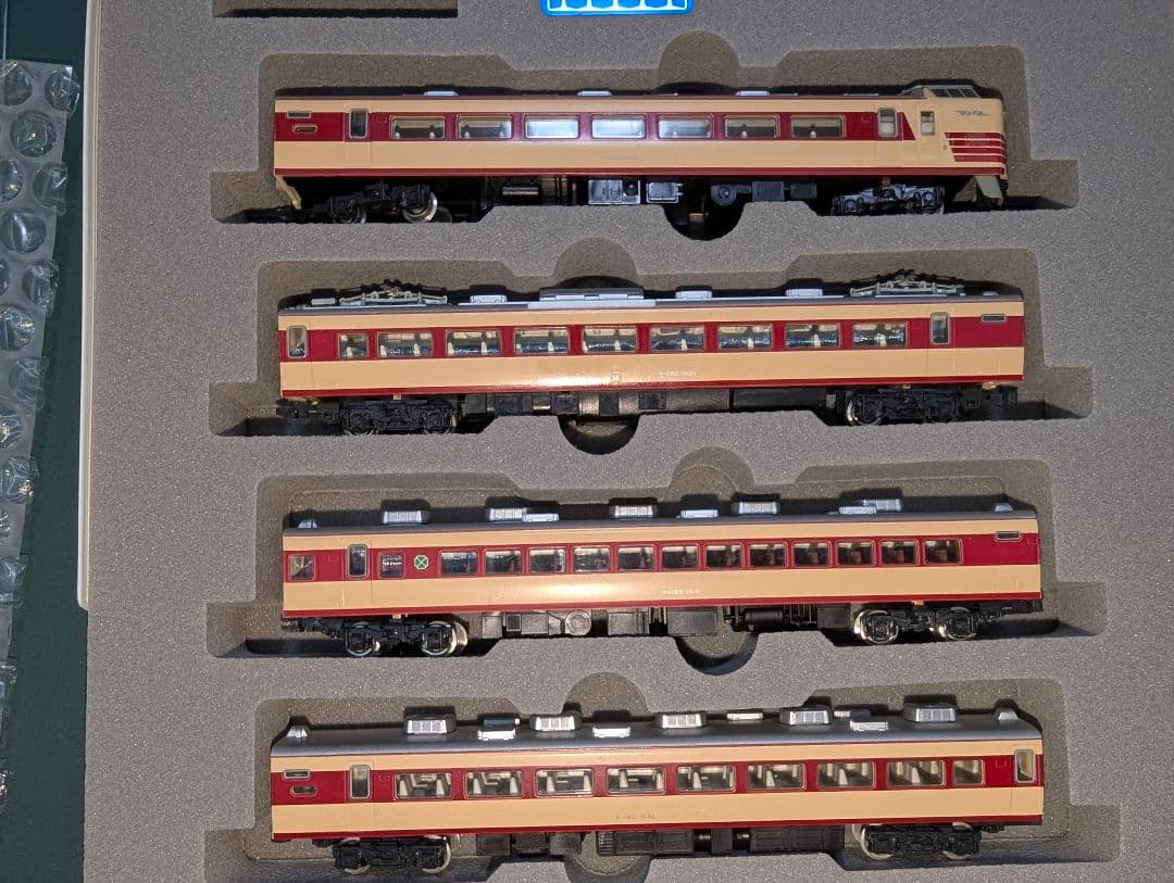 KATO　183系1000番台 直流特急形電車　【10-160】　Nゲージ