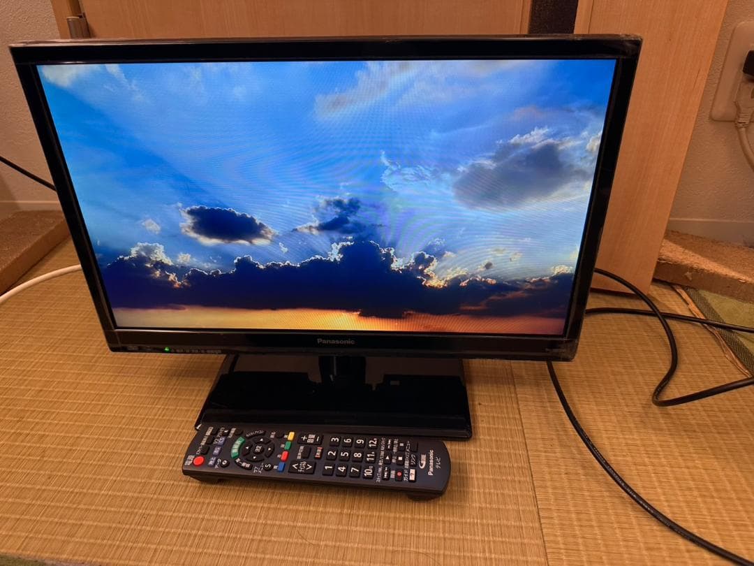 Panasonic　パナソニック 19型 液晶テレビ TH-19D300 超美品