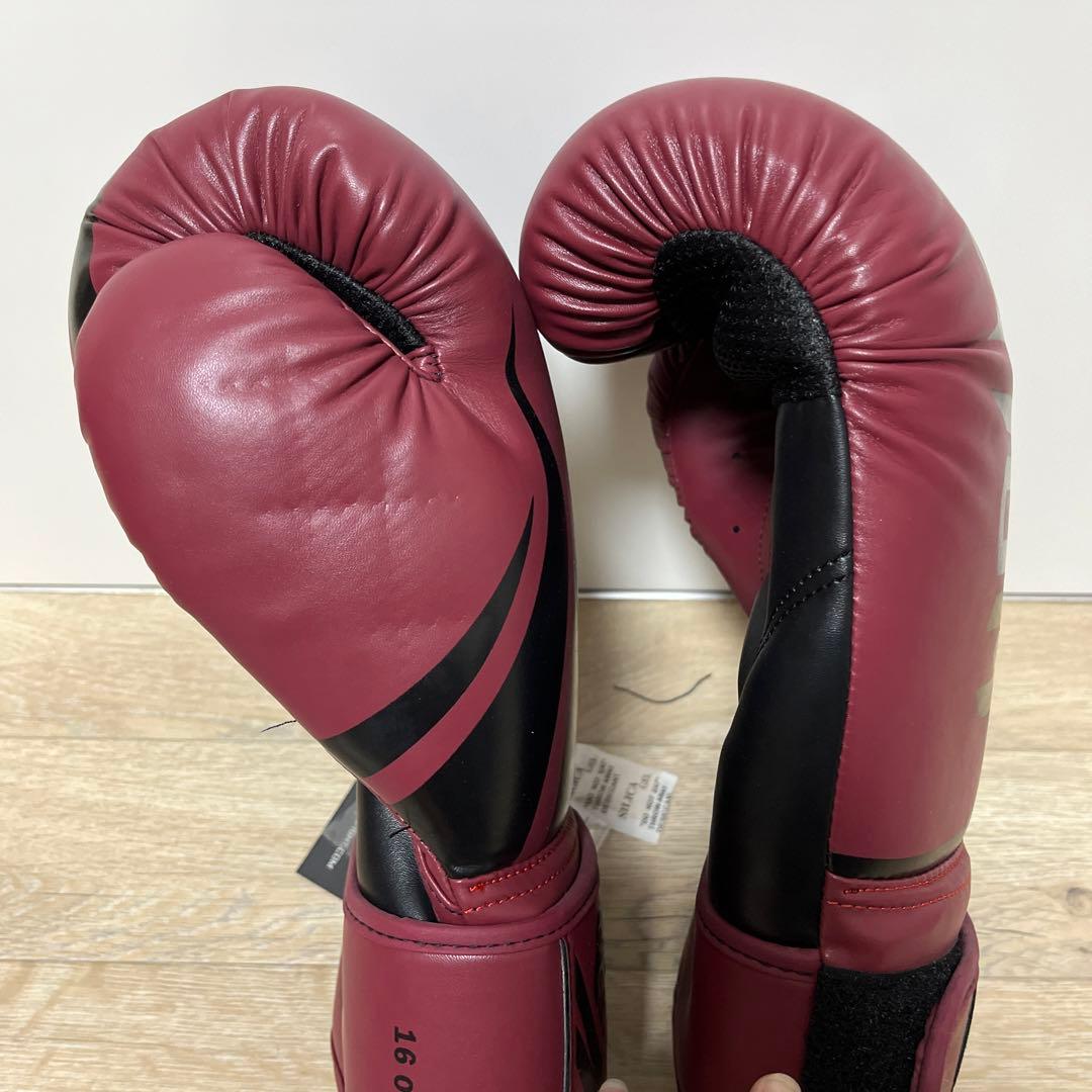 VENUM [ヴェヌム] ボクシンググローブ 16oz レッド ブラック