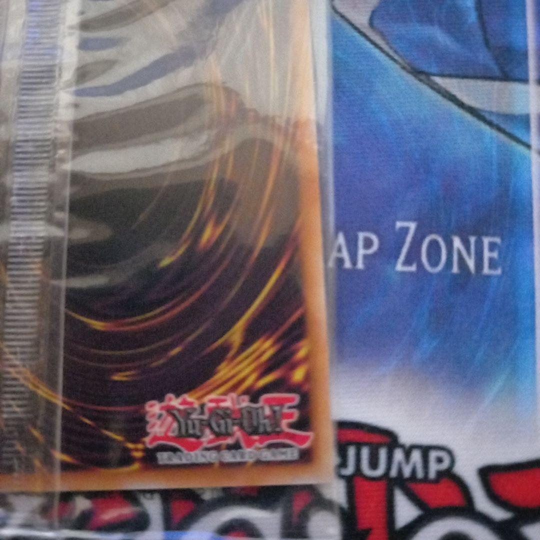 遊戯王　ブラック・マジシャン　シークレットレア　adidasコラボ　英語　最安