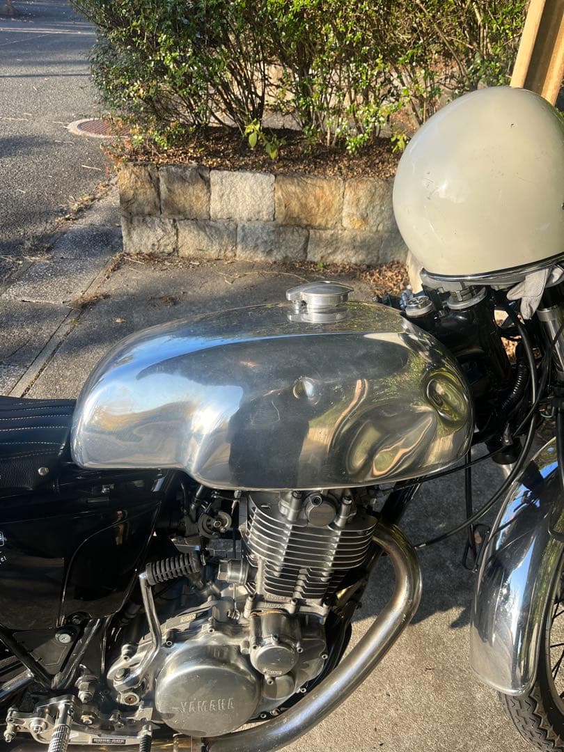 sr400 ノートンタンク　アルミタンク　デイトナ　シートセット可