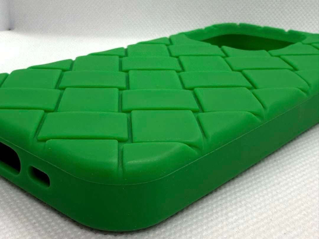 ボッテガヴェネタ BOTTEGA VENETA iphone14pro ケース