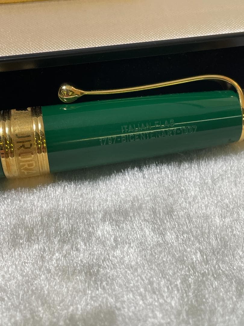 AURORA アウロラ イタリアンフラッグ 万年筆 18K金製
