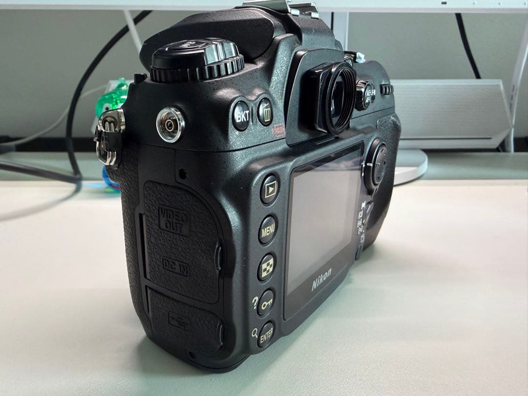 Nikon D200 デジタル一眼レフカメラ