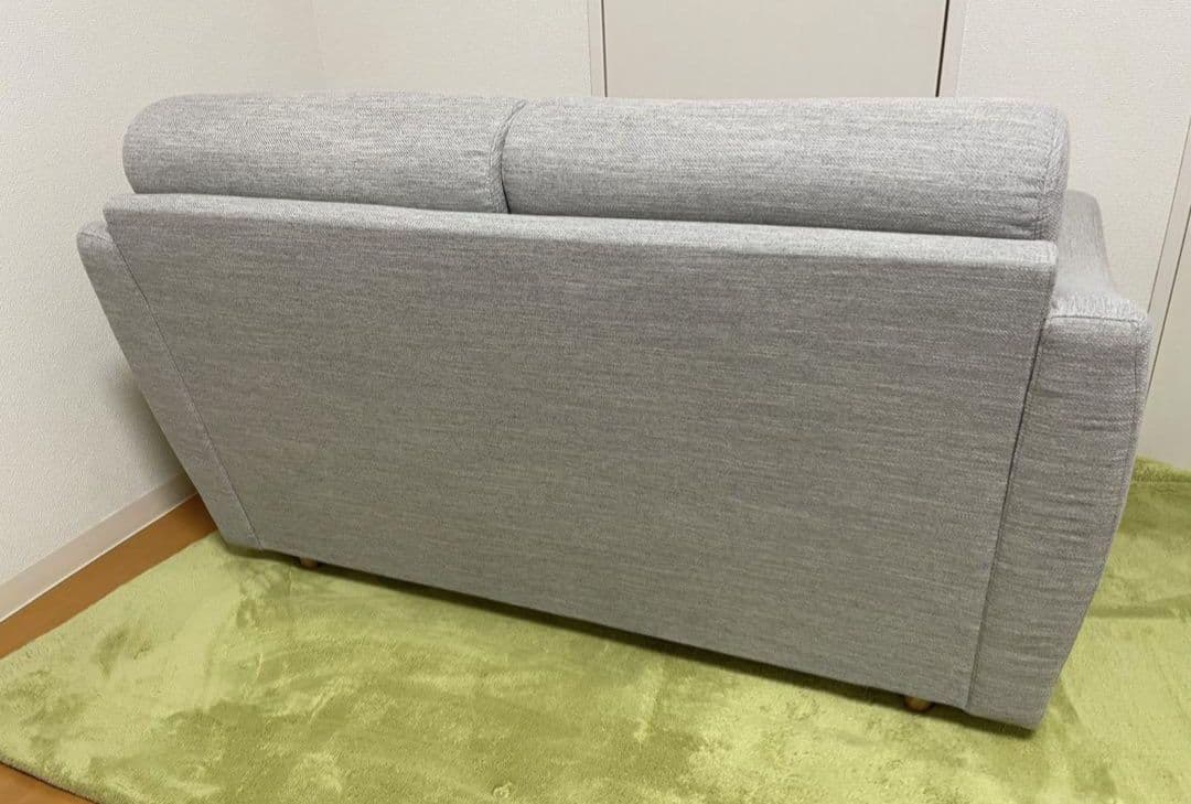 【ビオフェルミンさん専用】ニトリ　グレー 2人掛け　ソファ クッション付き
