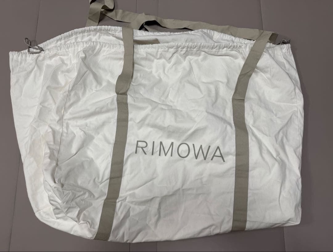 RIMOWA Essential Trunk キャリーケース