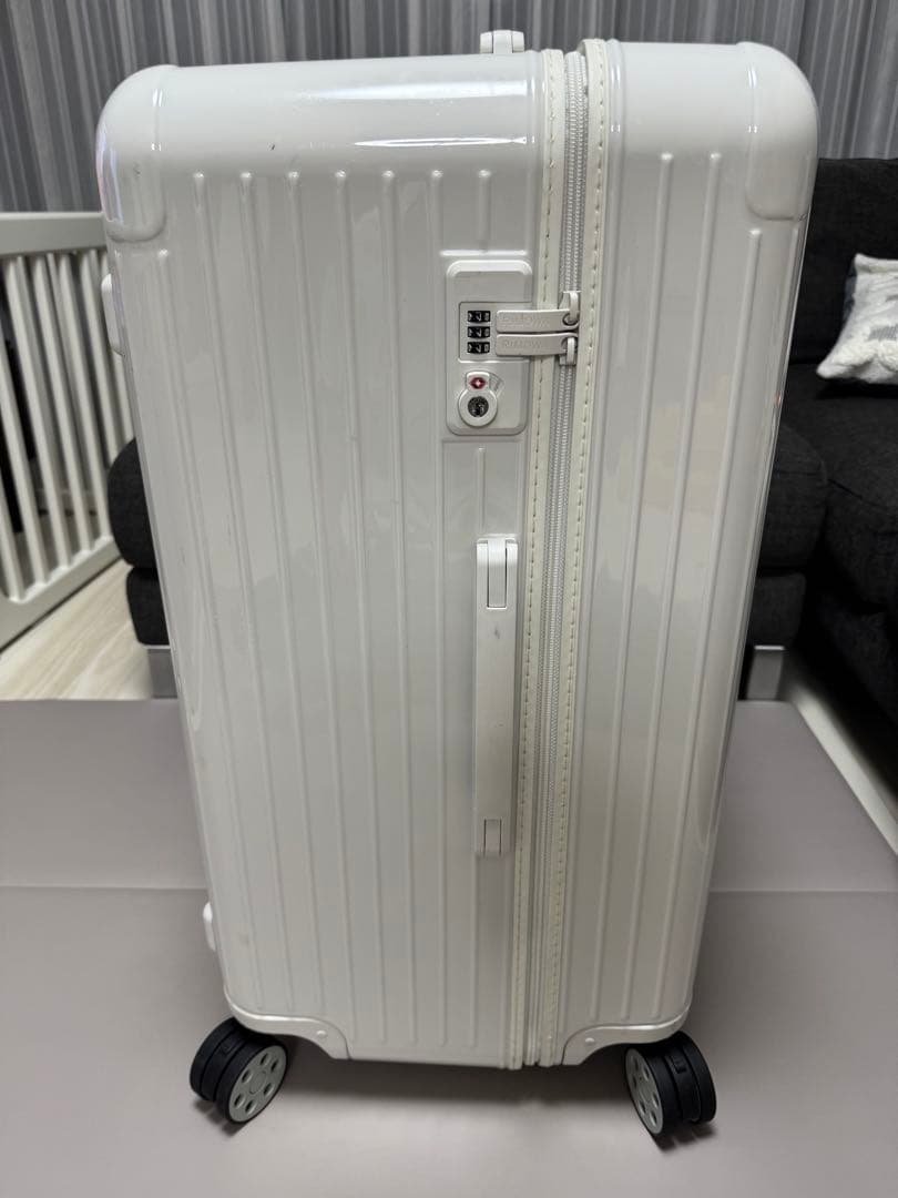 RIMOWA Essential Trunk キャリーケース