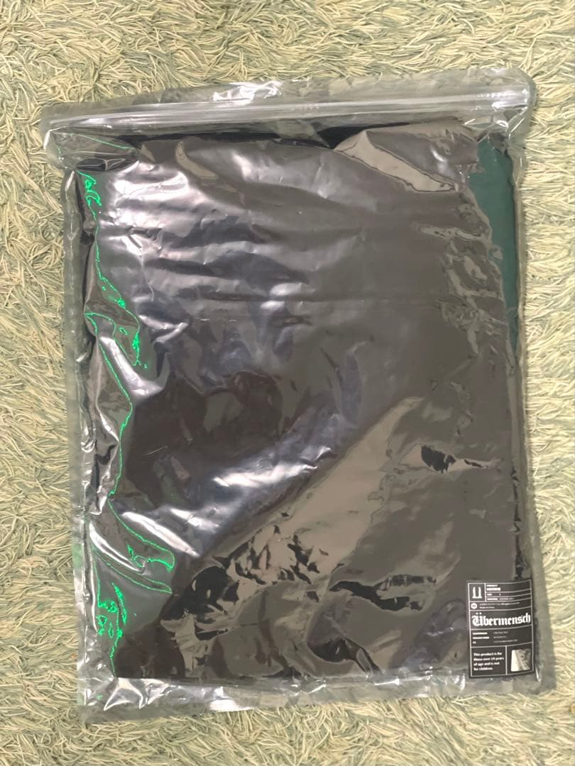 G-DRAGON Übermensch Hoodie パーカー 黒 Lサイズ