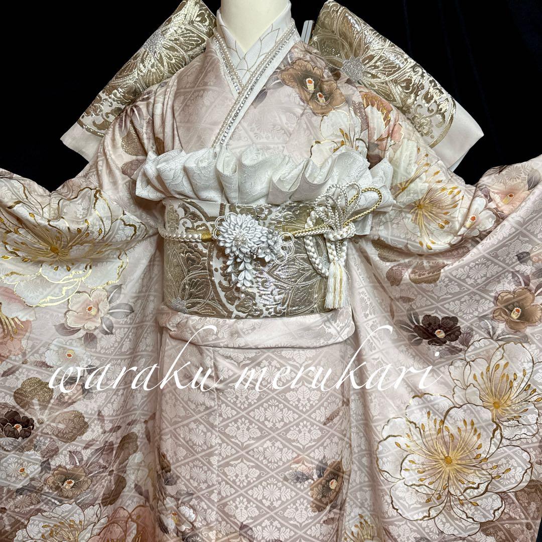 ◆豪華正絹振袖　くすみピンク、古典柄袋帯、牡丹柄、金駒刺繍、金彩加工