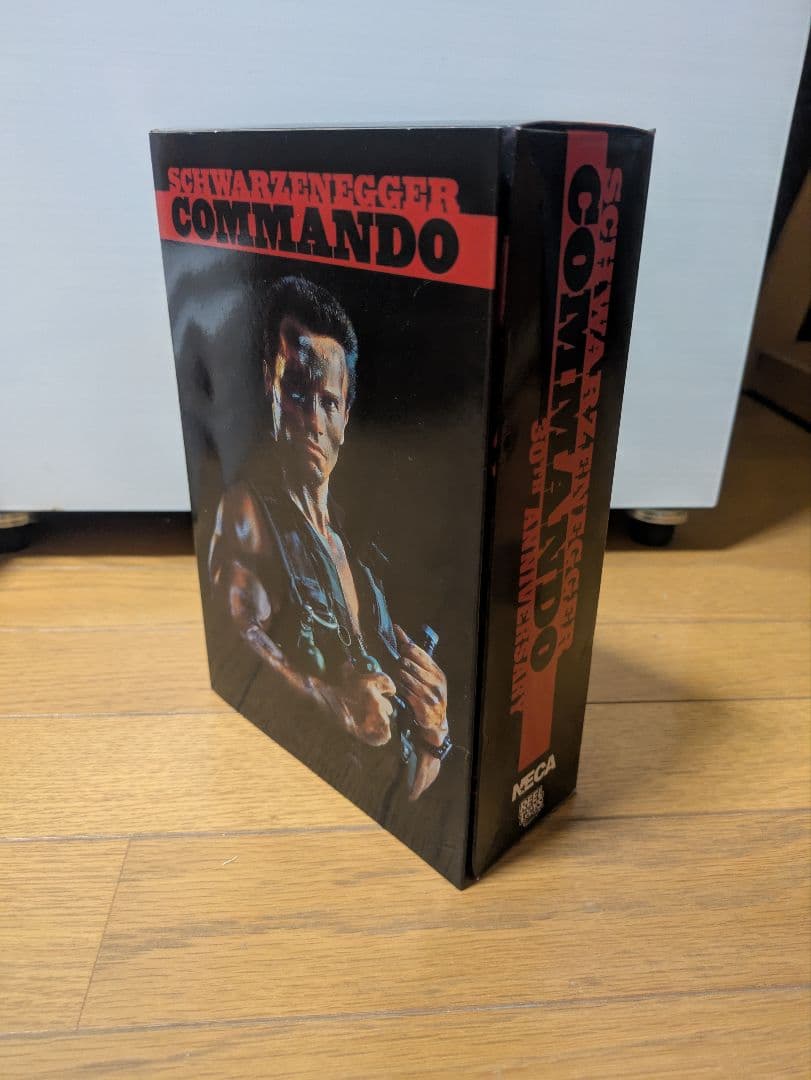 訳有特価★新品★コマンドー　フィギュア★30周年記念★シュワルツェネッガー★