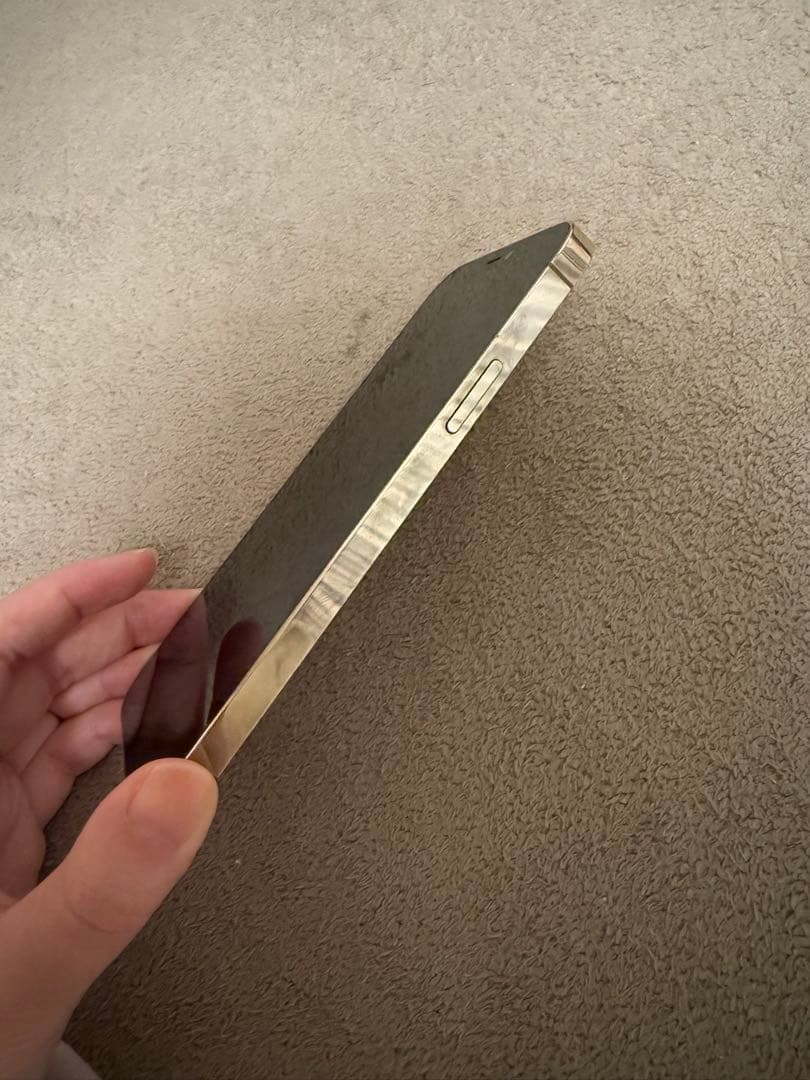 iPhone 12pro 本体 初期化済み ゴールド