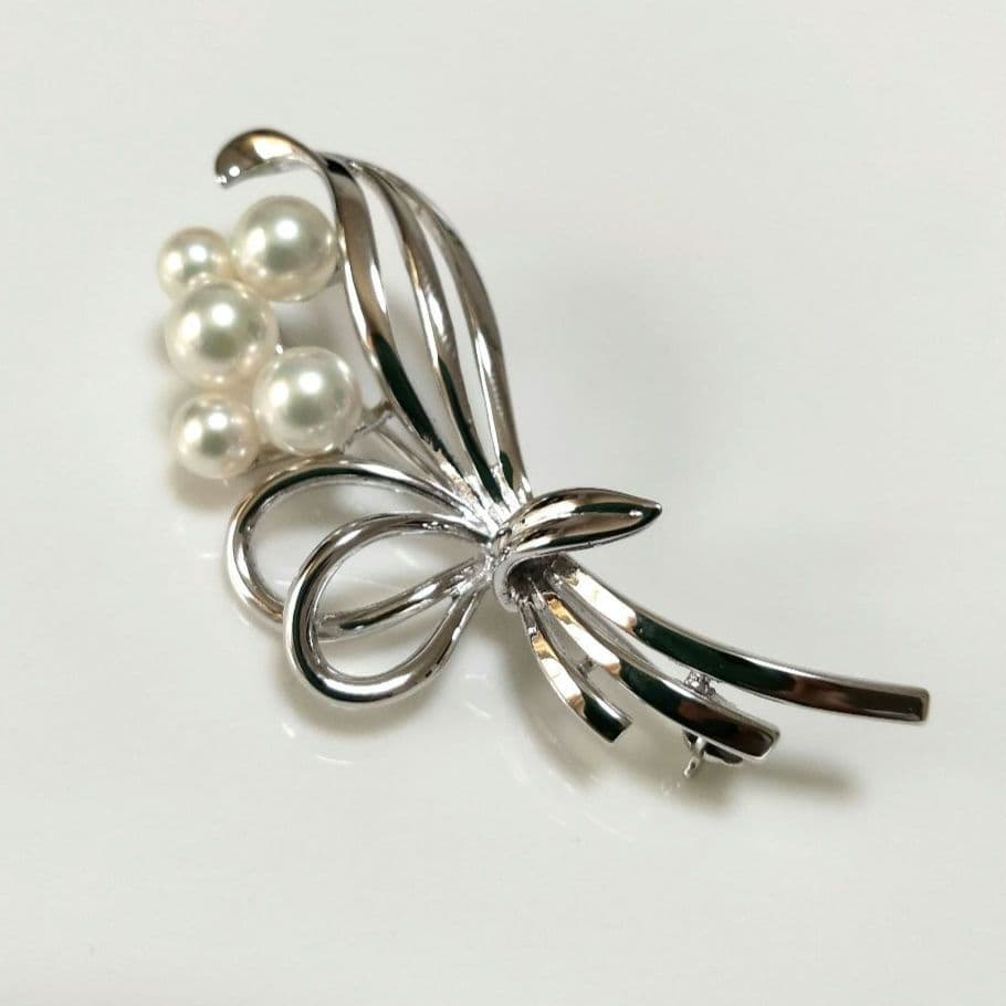 ミキモト/花束ブローチ