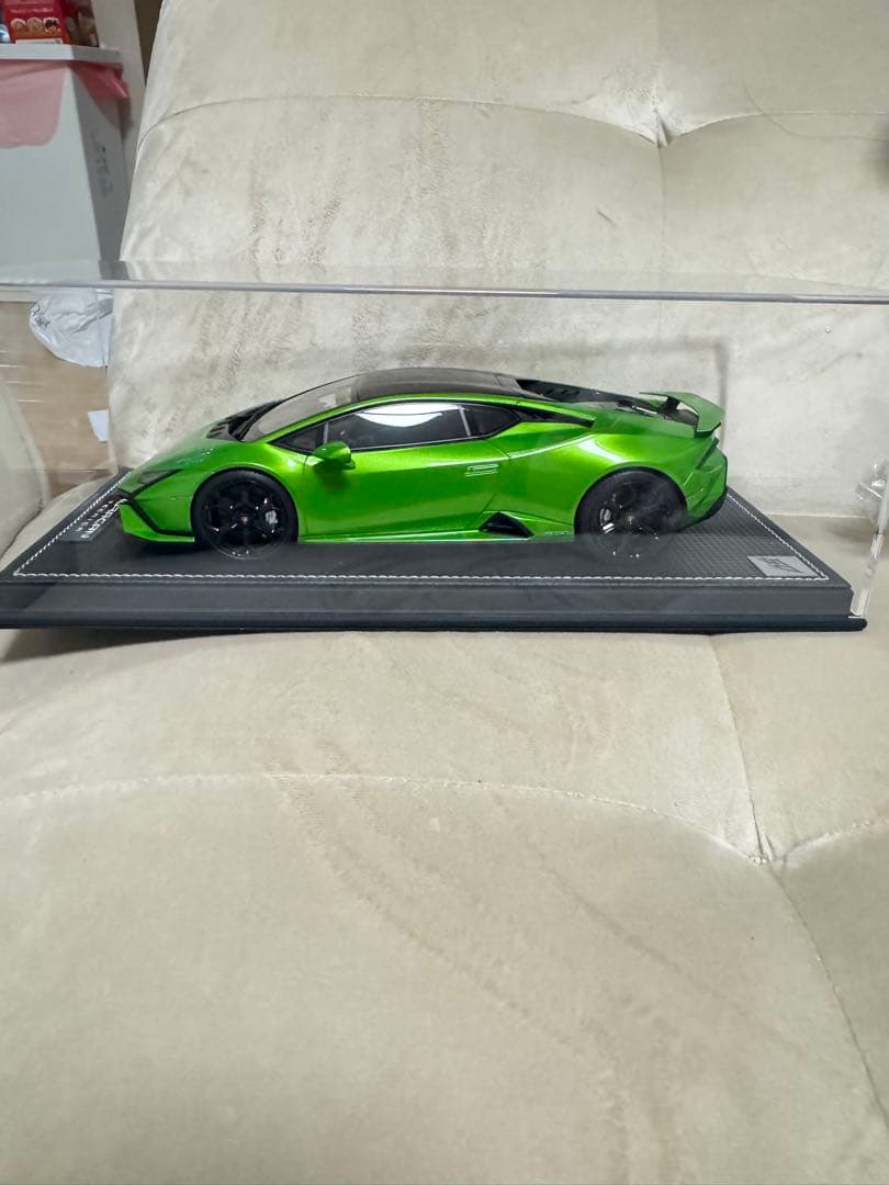 1/18 ミニカー　MRコレクション　ランボルギーニ　ウラカン　テクニカ　極美品