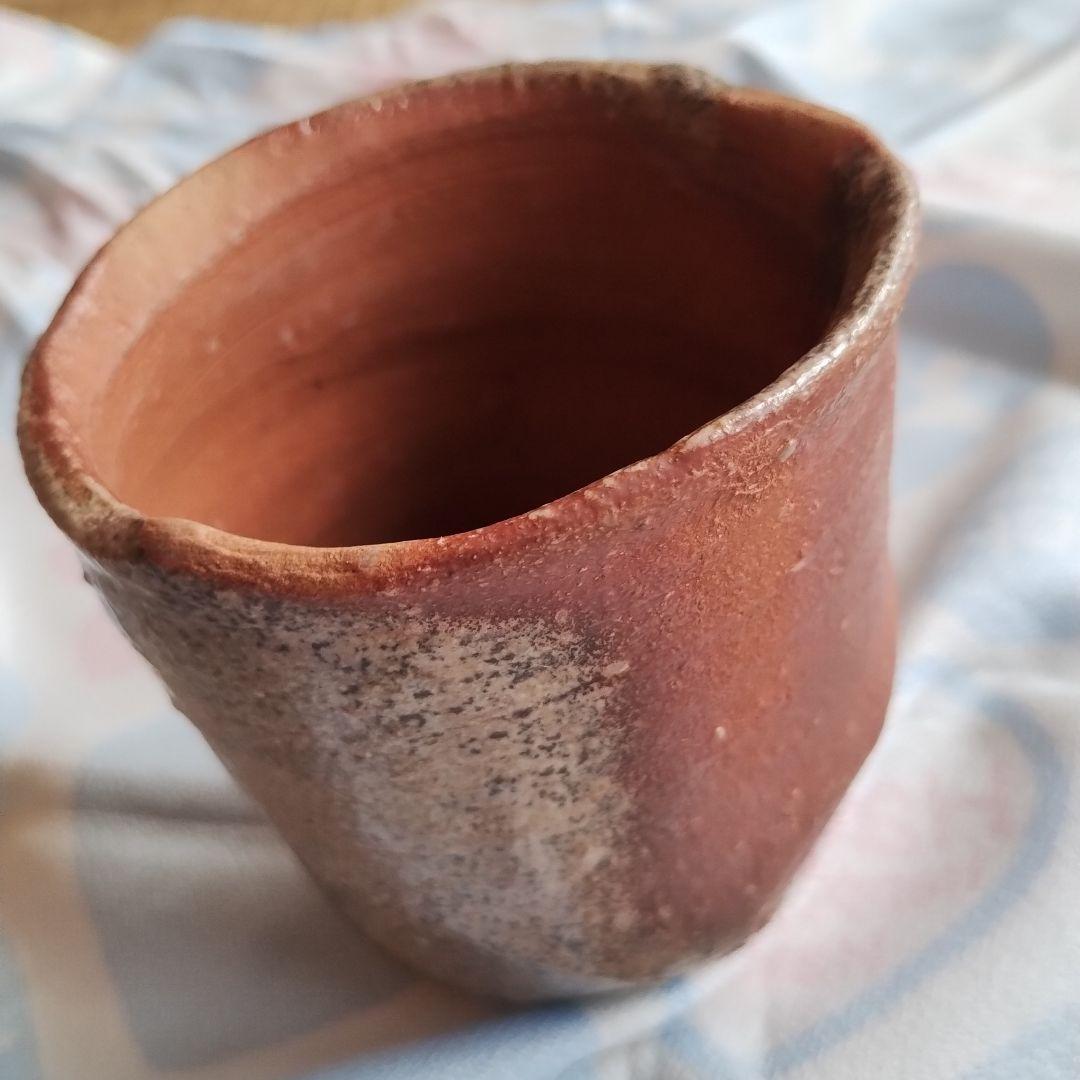 藤岡周平【師：谷本光生】〇伊賀湯呑〇共箱・布（サインあり）