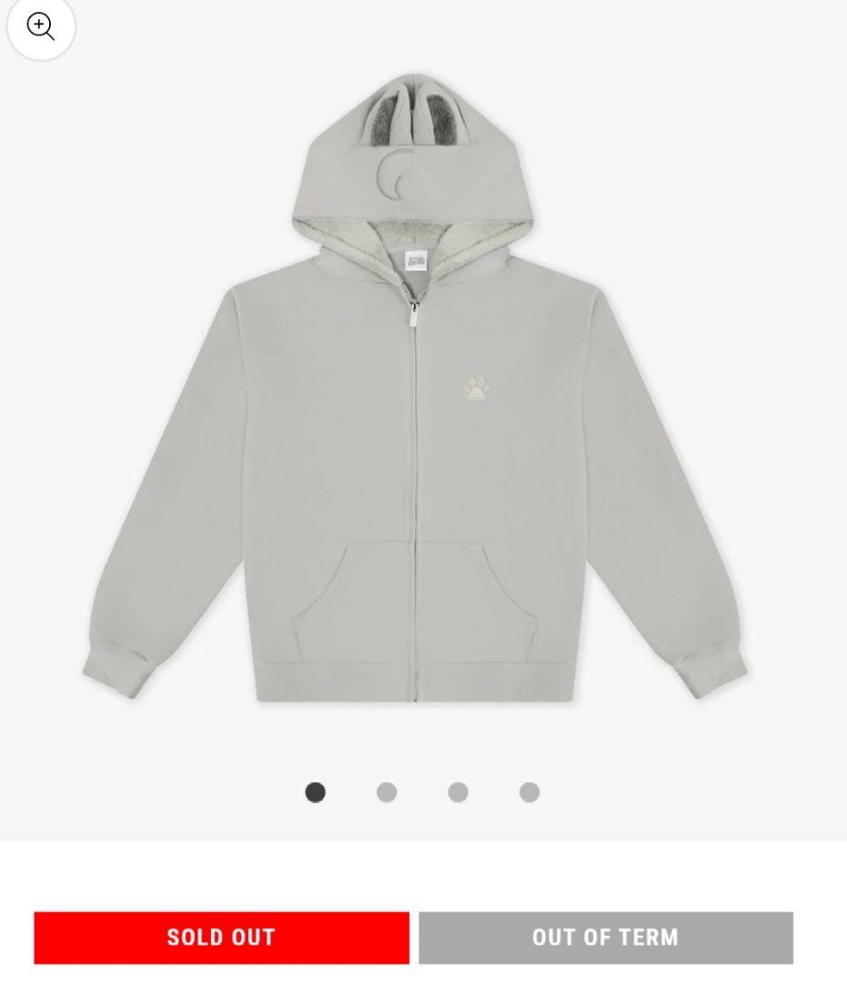 StrayKids　バンチャン　ウルフチャン　フーディー　公式　新品未使用