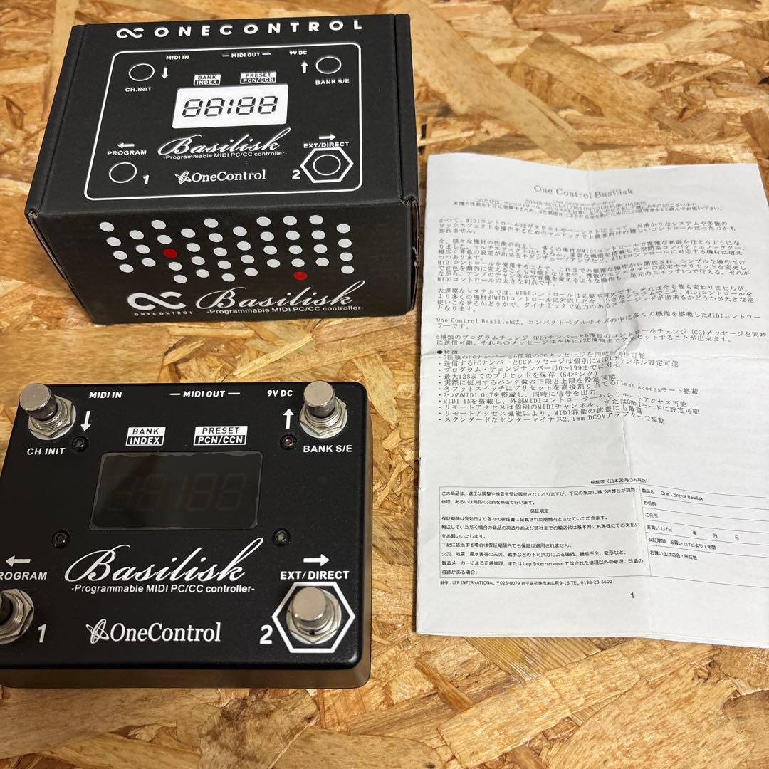 One Control Basilisk MIDIコントローラー　スイッチャー