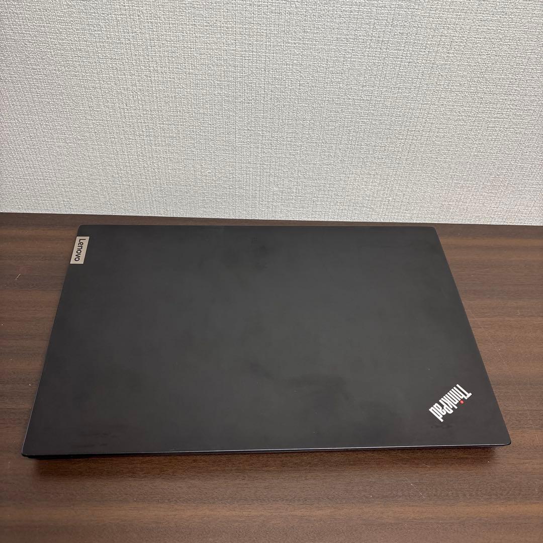 展示機レベル美品！起動時間約10秒！ThinkPad高性能15.6型ノート