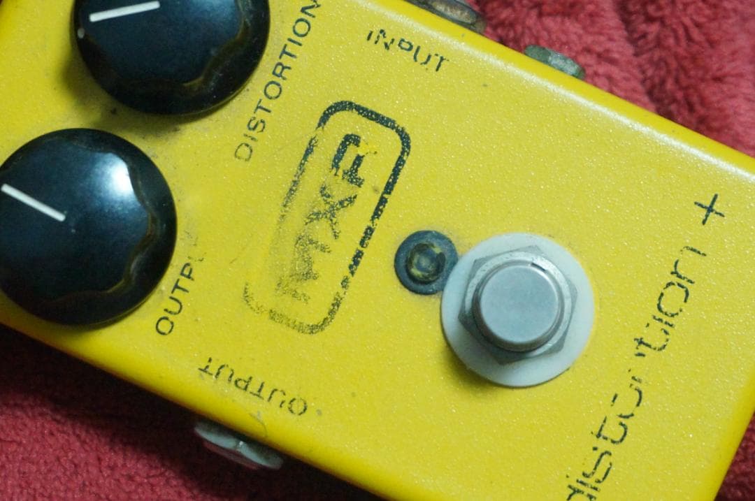 MXR Distortion＋ 1987年製　改造？　LED白