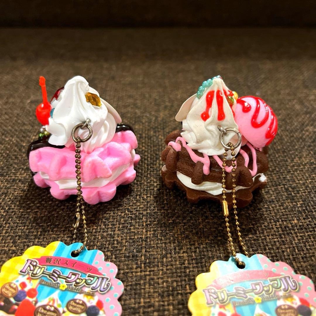 平成レトロ　 贅沢スイーツ　キーホルダー 10点　リボン　バラ　チェリー　イチゴ