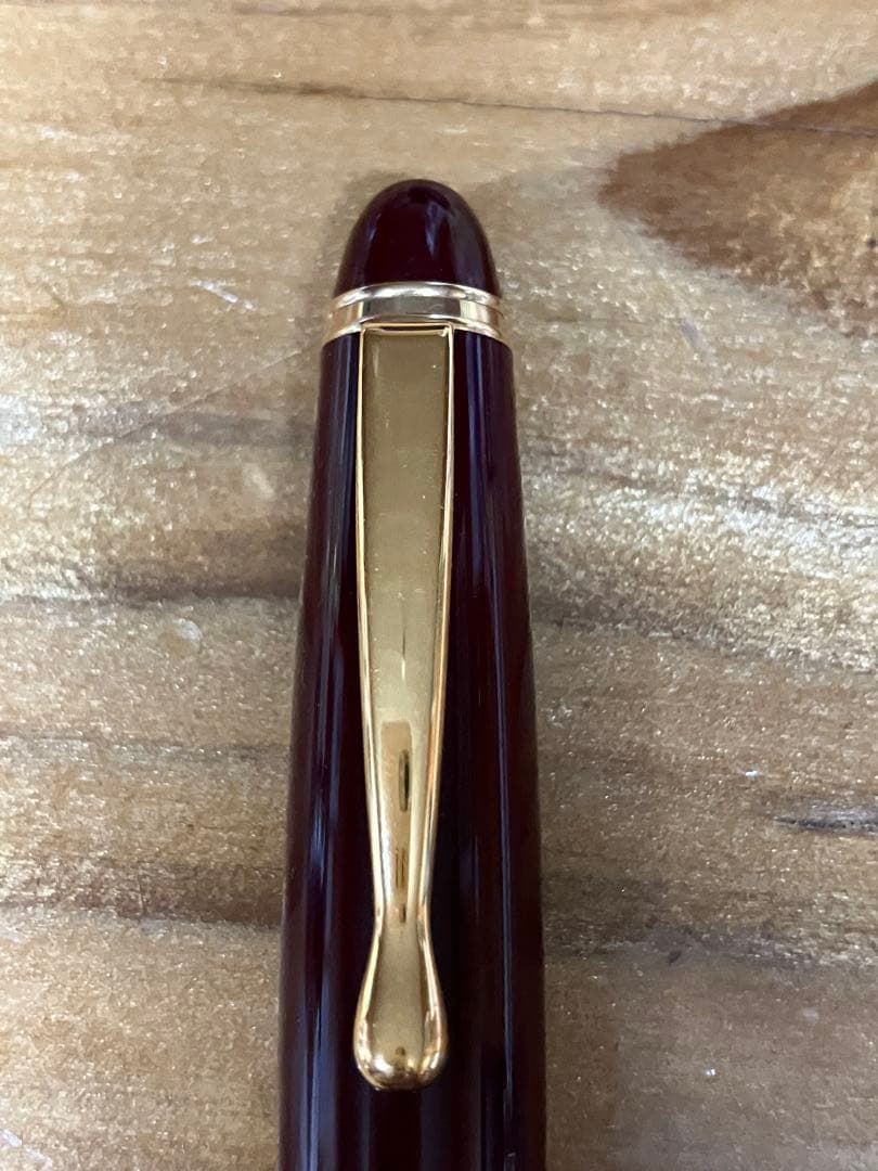 コ*ザ様 PILOT CUSTOM 98 ディープレッド万年筆