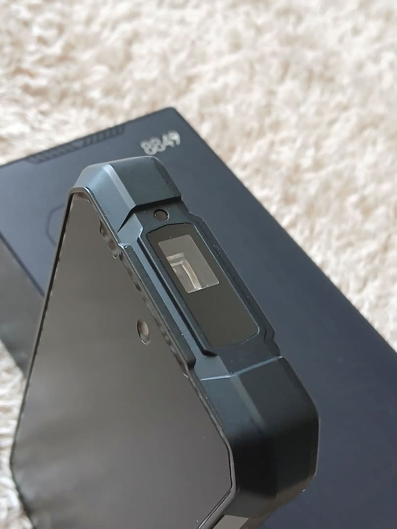 Unihertz Tank 2 12GB/256GB プロジェクタ