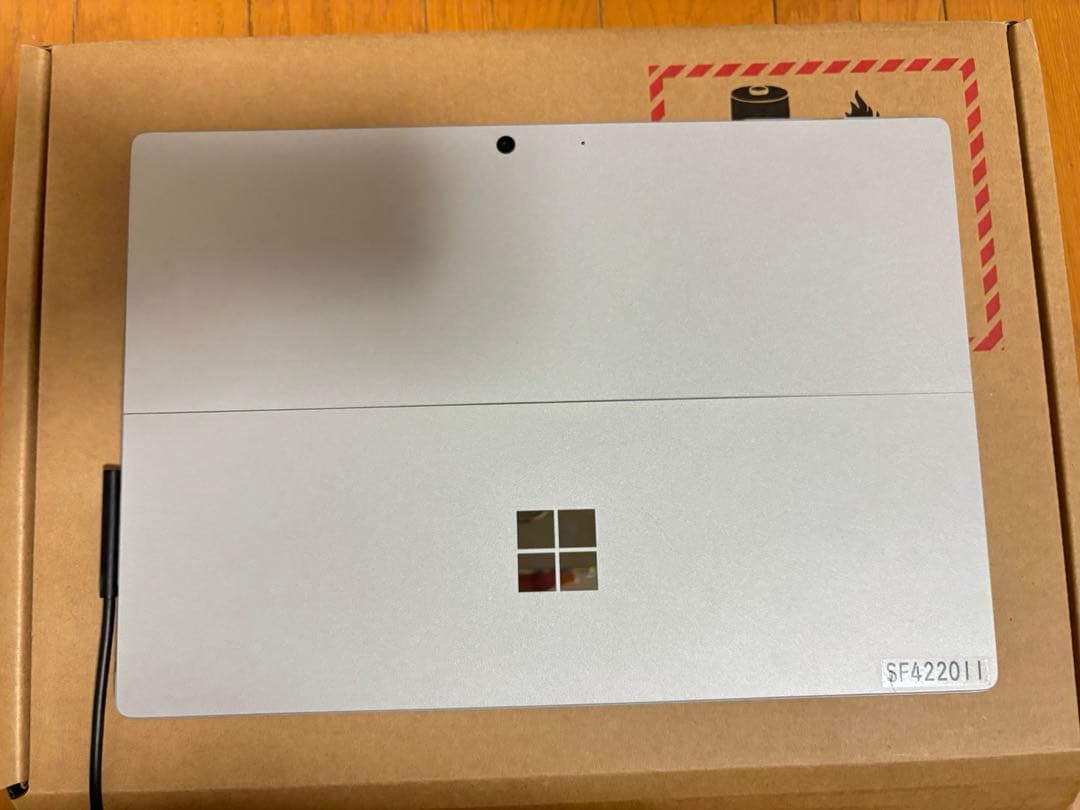 【美品】Microsoft Surface Pro 7+ 本体