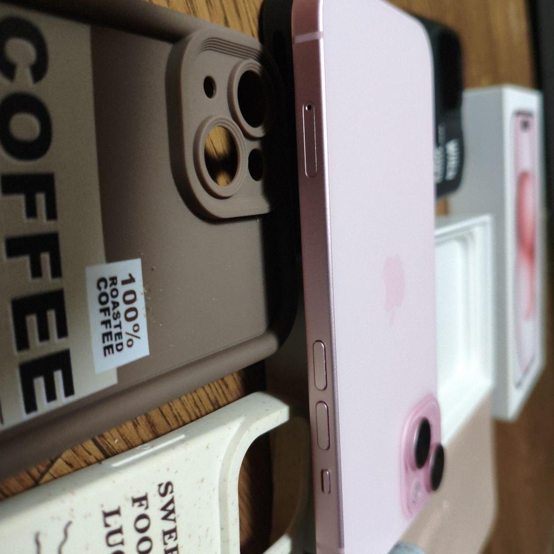 【美品】iPhone15 128GB　SIMフリー おまけ付き