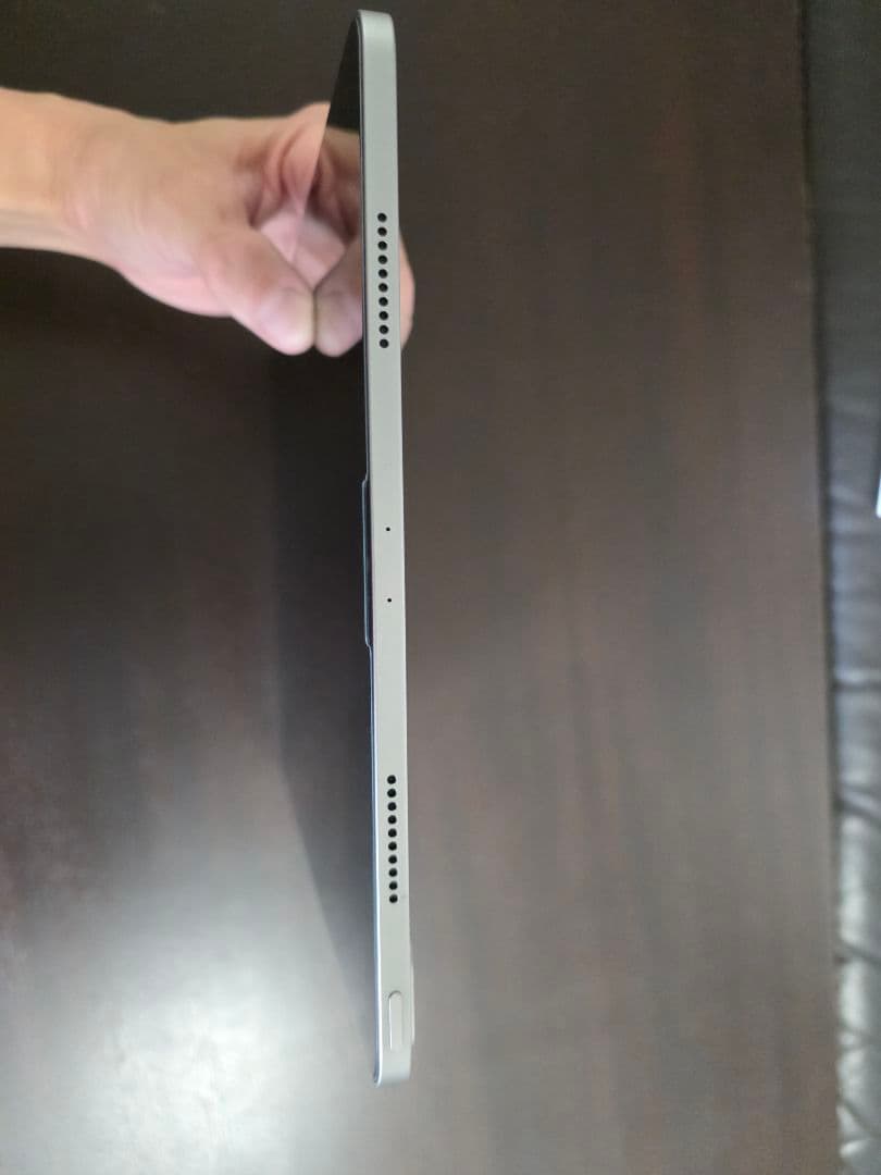 iPad Pro M2 12.9インチ 512GB、ロジクールコンボタッチ