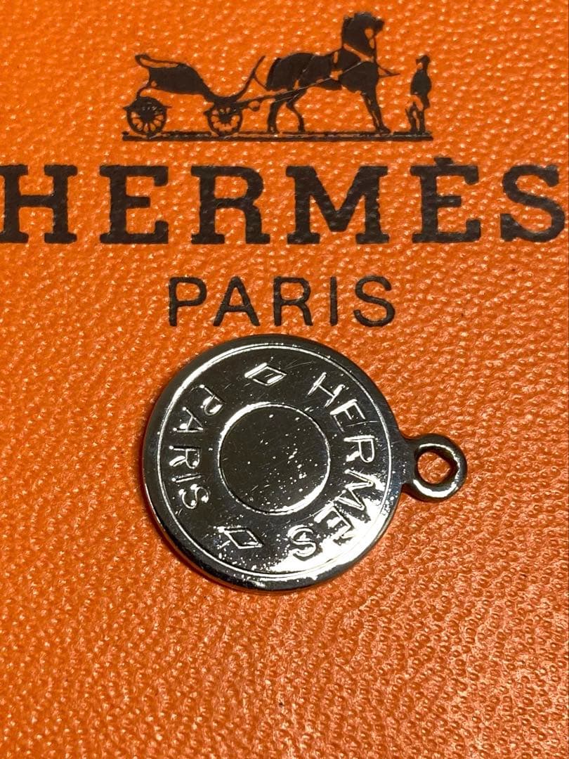 良品　HERMES エルメス　セリエ　ペンダントトップ　シルバー　箱付き