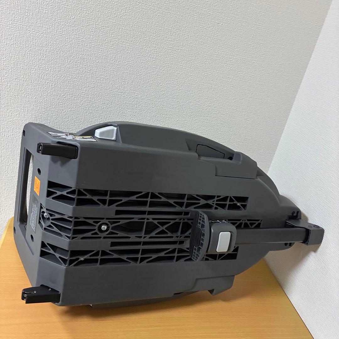 コンビ THE S ISOFIX のせかえベース