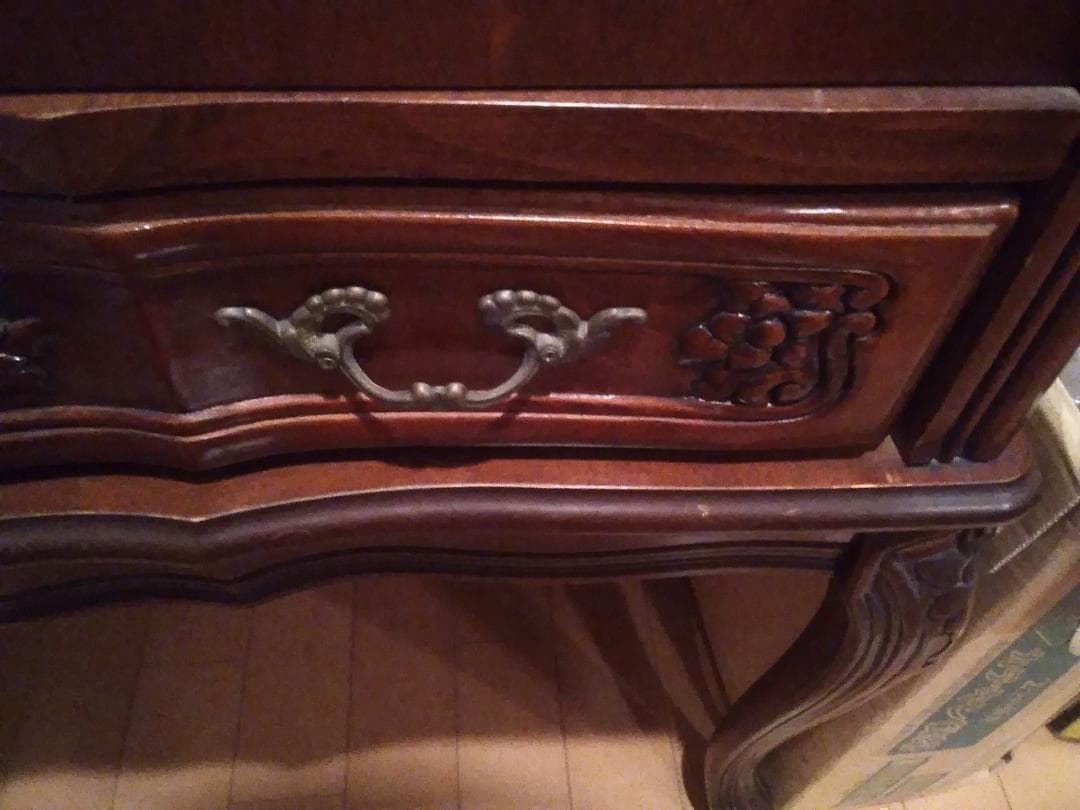 イタリア製 高級家具 クラウディオ社製 猫脚キャビネット ２ドア アンティーク調