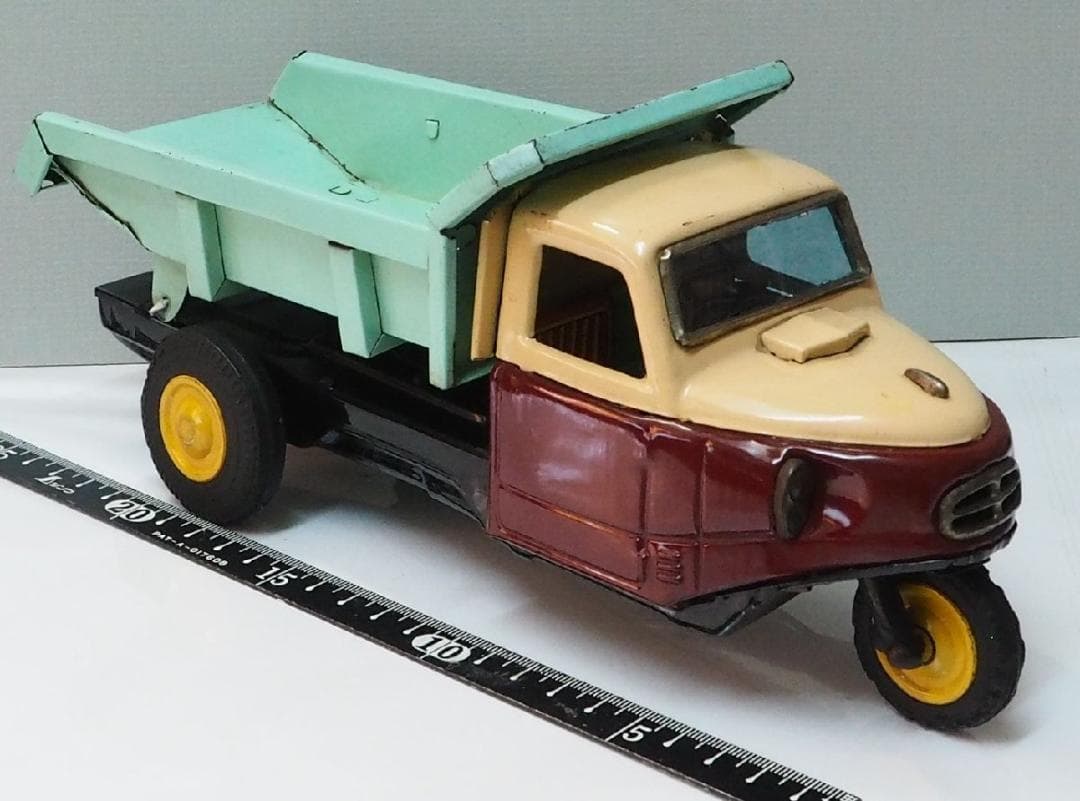 萬代屋【三菱 三輪ダンプ トラック 】ブリキ自動車TIN TOY CAR【箱無】